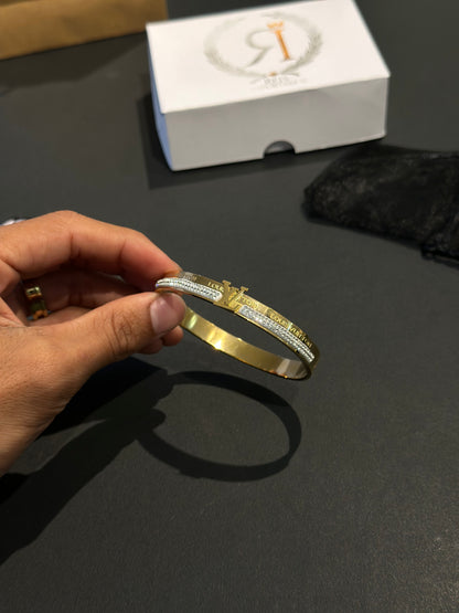 Bracelete L V