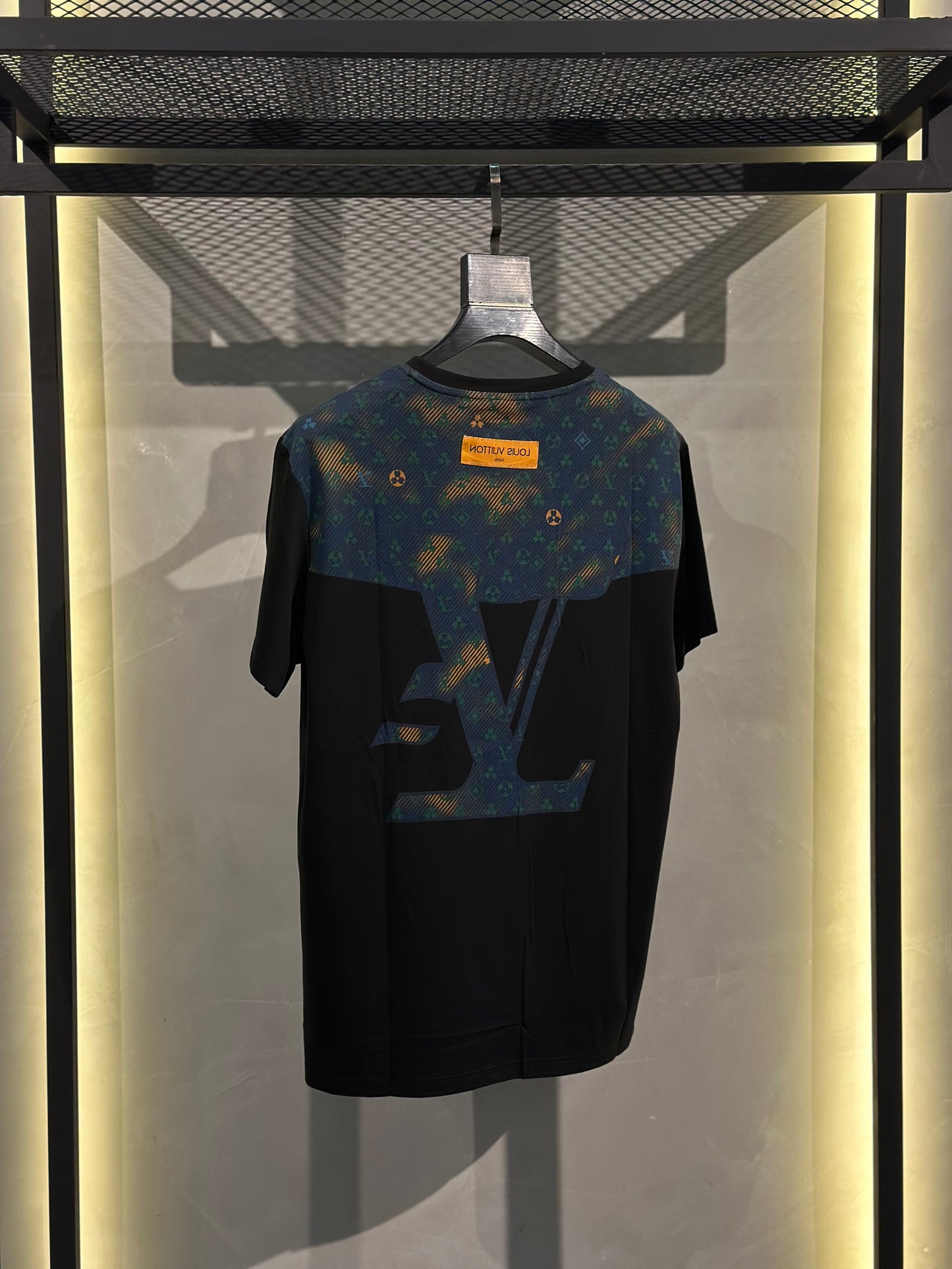 T-shirt Lv
