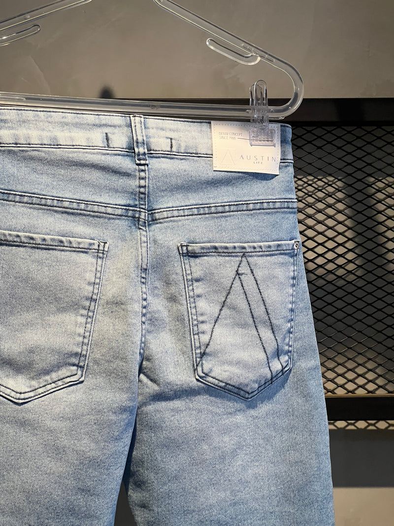 Bermuda Jeans